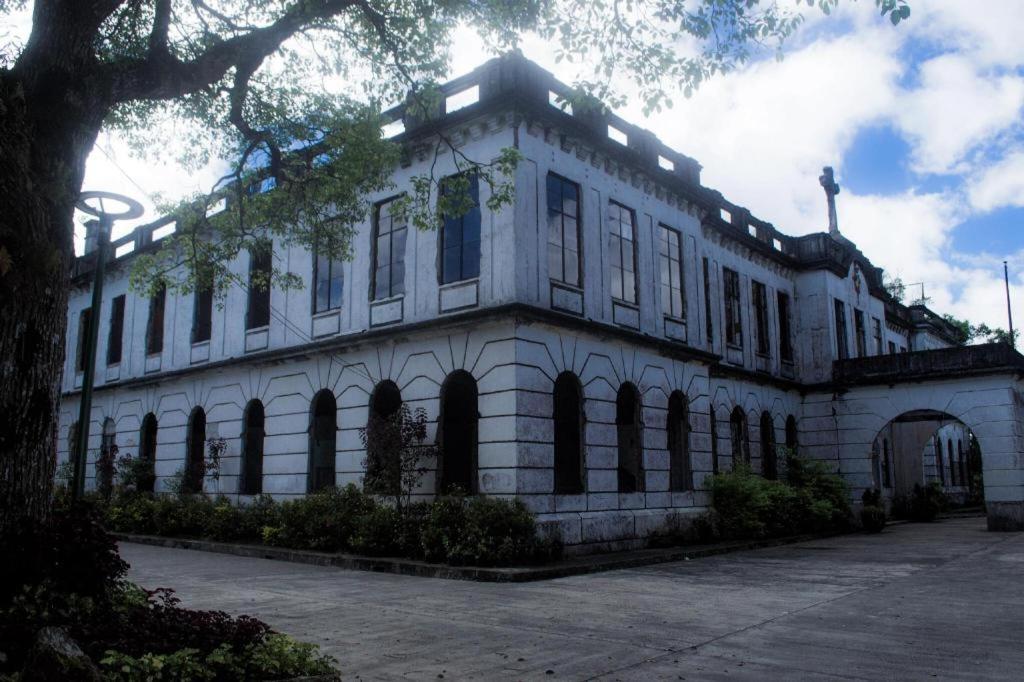 Travelite Express Hotel Baguio City Zewnętrze zdjęcie